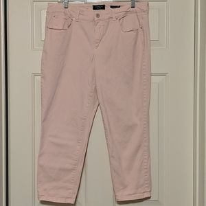 Charter club pink capris